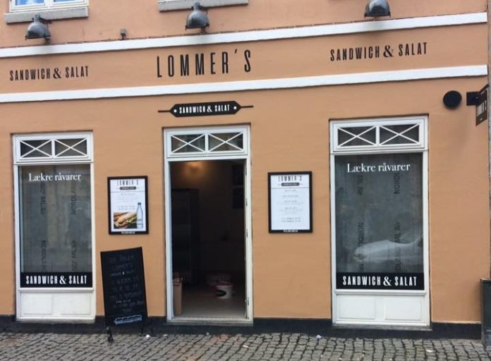 lommers sandwich og salat