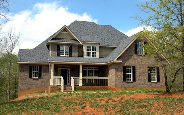 architecture-brick-building-209315